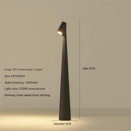 Table Lamp Bedroom Bedside Lamp Creative Living Room Study Lamp Top Touch Dimming Atmosphere Desktop Decoration Lamp (Option: Black-Small-1800MA)